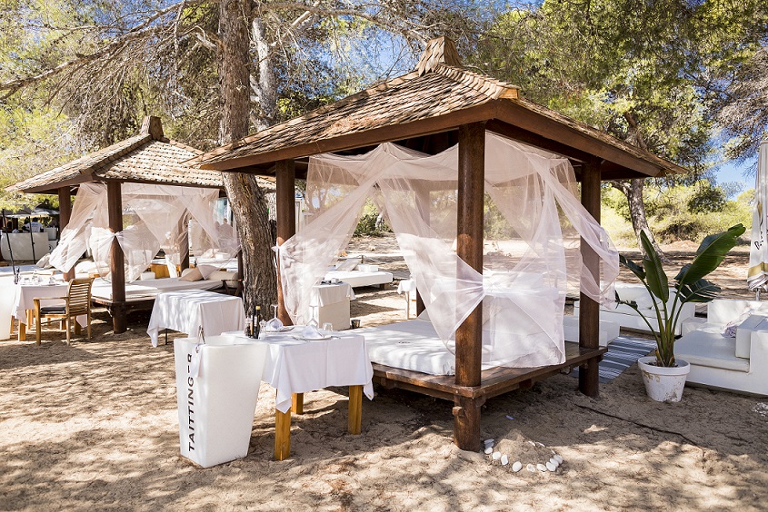 Taitting-er- Camas de relax y para masajes en CBbC Cala Bassa